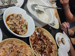 -南海底小海鲜·湘菜(鲁巷吴家湾店)