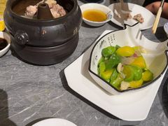 -福照楼汽锅鸡·云南菜(火车站锦江店)