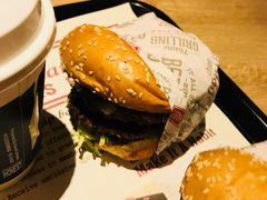-The Habit Burger Grill 哈比特汉堡(复兴soho店)