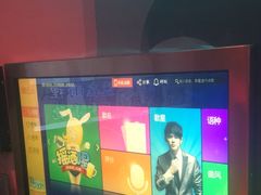 -好乐迪(张扬路八佰伴店)