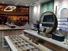 -无界眼镜MaxLess(南翔印象城店)