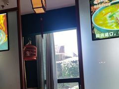 -江城小馆陕南妈妈菜·全球旅行餐厅(钟楼店)
