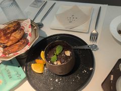 -春树下·树屋花房西餐厅(罍街AS1980店)