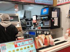 -塔斯汀中国汉堡(管城春风十里店)