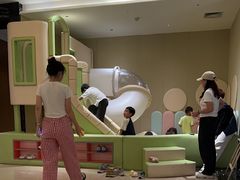 -东方红海鲜百汇(国际大厦店)