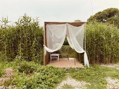 -亮河湾山庄