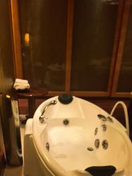 -青岛香格里拉·氣水疗中心