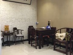 -莱蔻·圣灸堂·推拿艾灸(天山店)