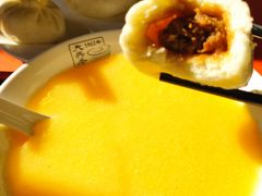 牛肉大葱包子-天兴居(鲜鱼口街店)