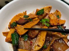 -湘知湘味(岳麓山店)