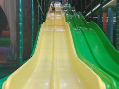 -蒙特利亲子乐园