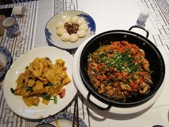 -客家大院·非遗赣南客家菜(郁孤台店)