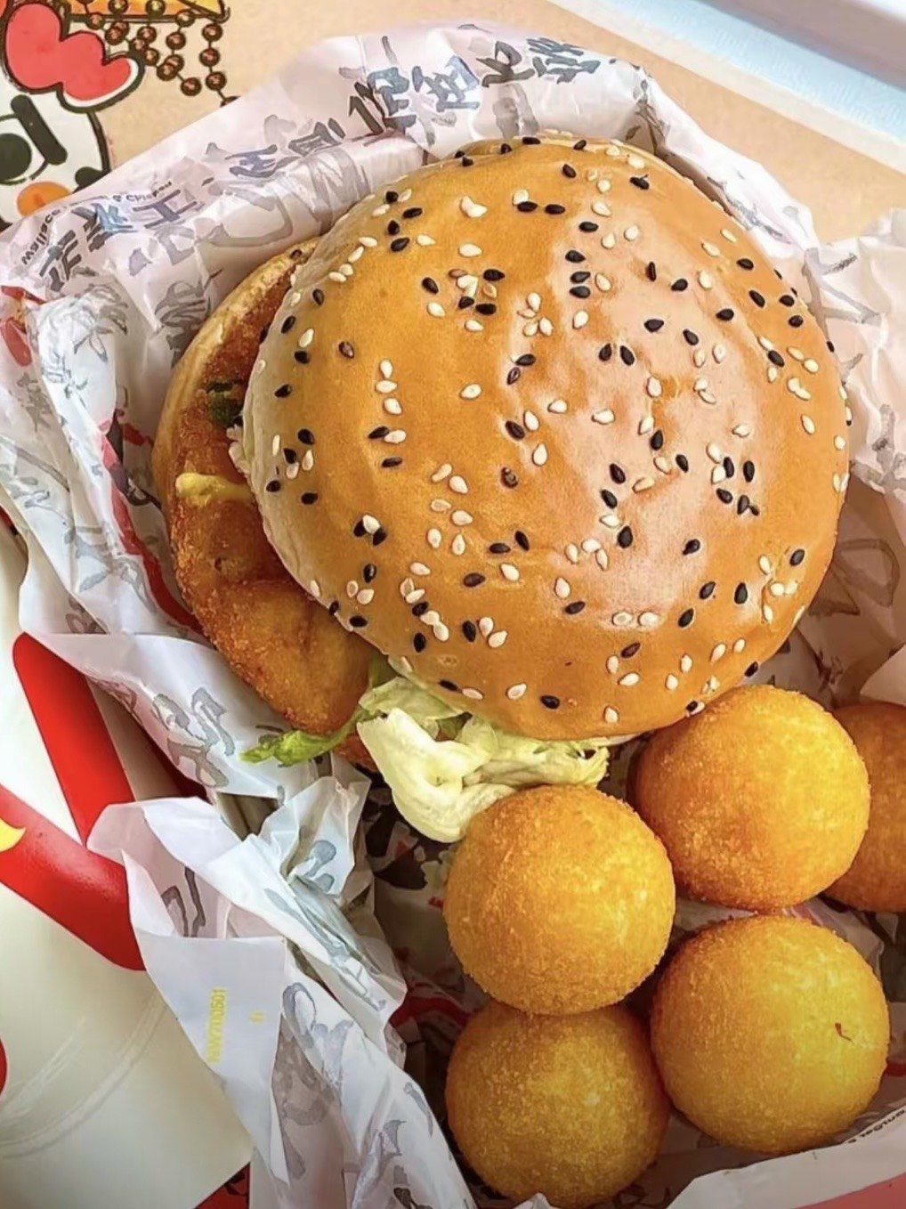 华莱士有一大只虾排堡