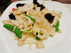 荷塘月色-太兴餐厅(东方广场分店)