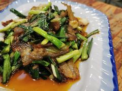 蒜苗回锅肉-雨田饭店(华兴东街店)