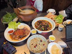 -六合居·明厨亮灶餐厅(成双大道店)