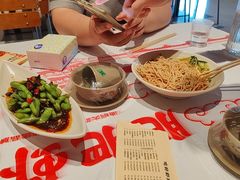 -肥肥虾庄·金牌油焖大虾(杨园滨江时代walk店)