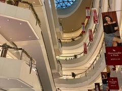 -星巴克臻选(上海合生汇1F店)