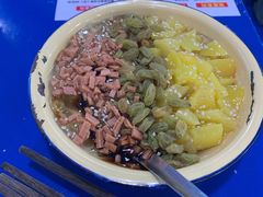 -马路边边串串香(涑河南街店)