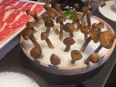 -鲜入唯煮·港式海鲜牛肉火锅(金宝街店)