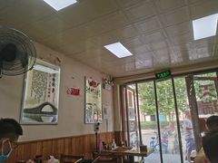 大堂-天瑞福云南过桥米线(十里河店)