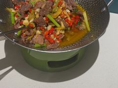 -绿草地·湘菜(7mall店)