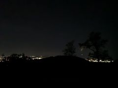 -鬼笑石后山停车场