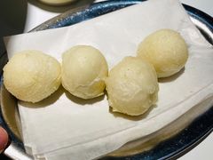 咸蛋黄流沙炸汤圆-友达面馆(广州总店)