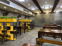 大堂-老蚌埠烤串·新派烧烤·油边王(工农路店)