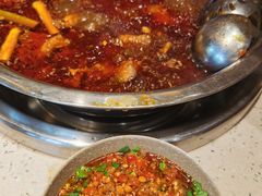 -肖肖酸萝卜鱼火锅(总店)
