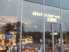 -红跑车蛋糕世界(龙湖杭州西溪天街店)