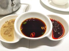 -红鼎豆捞·非遗鲍皇汤火锅(宝丰路店)