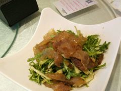 -赶海部落海鲜城(海阳路店)