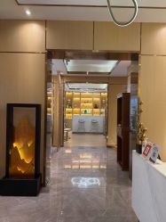 -香港倾城国际·美容美体中心