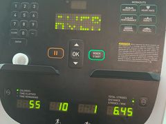 -一兆韦德健身(慧芝湖店)