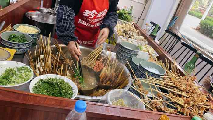 涵香麻辣烫(文化路店)-"最近迷恋麻辣串明明昨天刚吃过意犹未尽.
