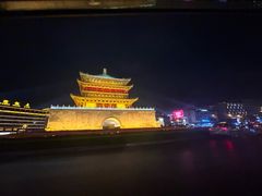 -艾豪森酒店(西安北大街地铁站店)