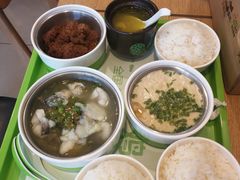 -老乡鸡(武汉中南梅苑小区地铁站店)