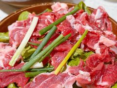 -贵府酸汤牛肉火锅·贵州老字号(飞山街店)