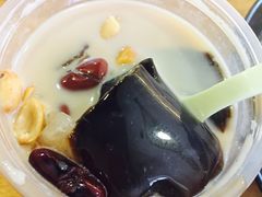 -八婆婆烧仙草(曾厝垵店)