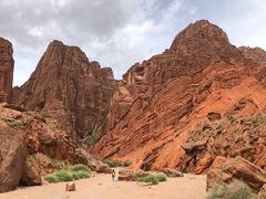 -天山神秘大峡谷