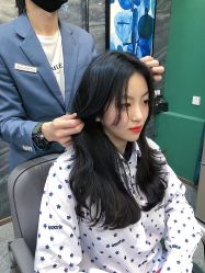 -银星女王公园发型艺术沙龙