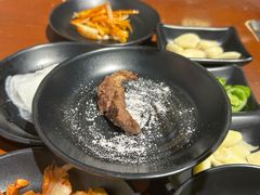 -肉甲韩国木炭烤肉(新壹街1店)