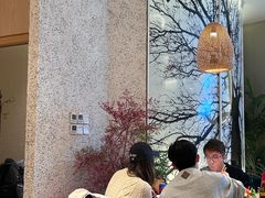 -三人行骨头王火锅(长寿店)
