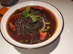 -鸣记脆皮烤鱼·海鲜烤鱼(三八广场店)