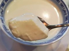 -新大咀港式茶餐厅(宝山万达店)