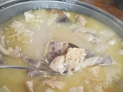 -侠成水上农庄(工业大道店)