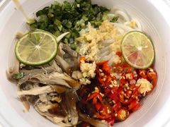 景颇柠檬鬼鸡凉米线-小北饵块&饵丝之滇(南锣鼓巷店)
