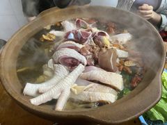 -威邵鸡煲(西华路总店)