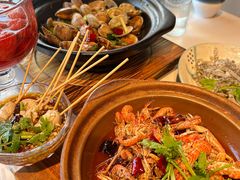 -蚝堡海鲜·威海菜·海肠捞饭·烧烤·亚洲吃蚝公司(幸福门店)